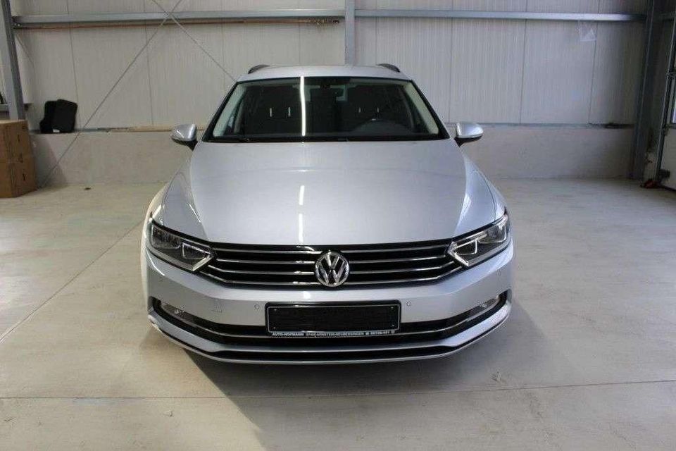 Volkswagen Passat Variant 1.4 TSI ACT  Navi Tempomat in Arnstein