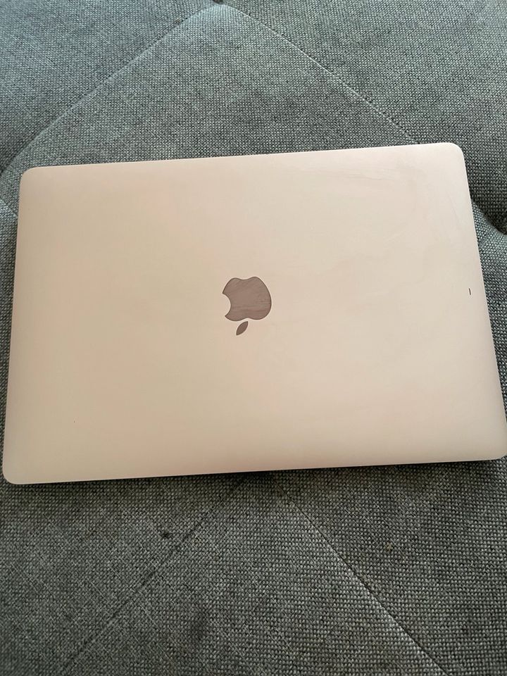 MacBook Air (Retina 13“, 2020) in Köln