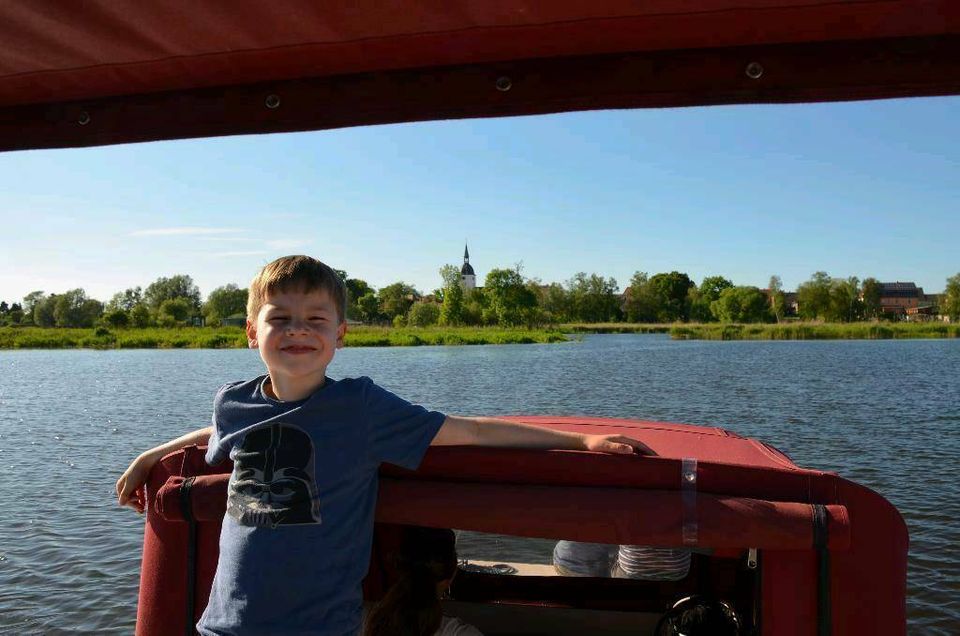 Urlaub auf der Peene / Boot mieten / Lütt Hütt / Peenebike Loitz in Loitz (Bei Demmin)