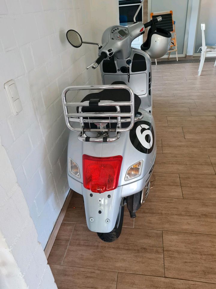 Vespa GTS 250 Neuzustand ! in Bramsche