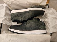 **NEU** Nike Air Jordan 1 Low SE Sneaker / Schuhe Berlin - Spandau Vorschau