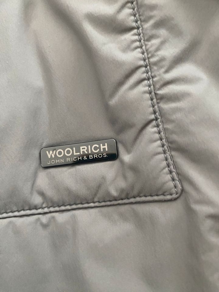 Woolrich Übergangsjacke - Gr. XL in Berlin