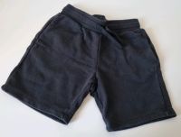 Hose kurz Shorts schwarz H&M Jungen Größe 116 Thüringen - Zeulenroda Vorschau