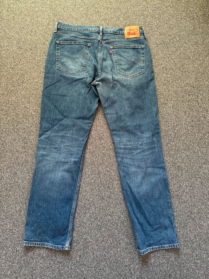 Levi‘s Jeans W36 L32 in Hamburg