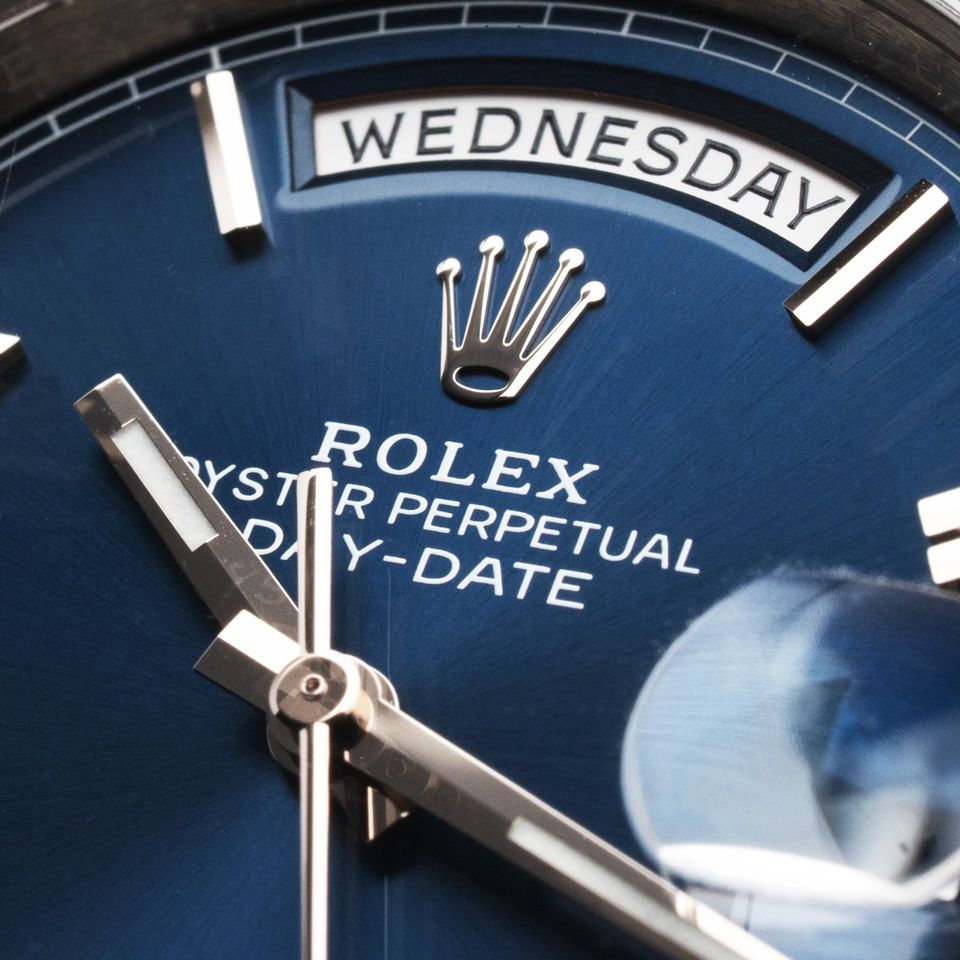 Rolex Day-Date 40mm Ref 228239 18K Whitegold Blue Dial Fullset in Hamburg