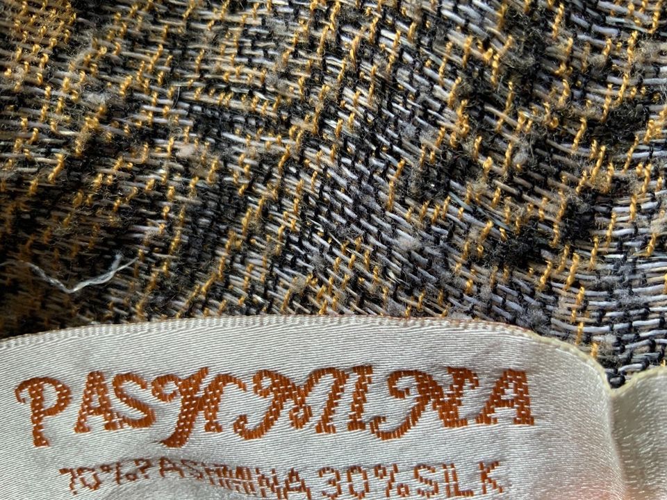 Pashmina Schal 70 % Pashmina 30 % Seide Beige-Schwarz in Düsseldorf