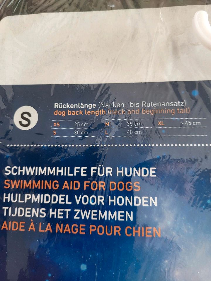 Schwimmweste für Hunde in Hardegsen