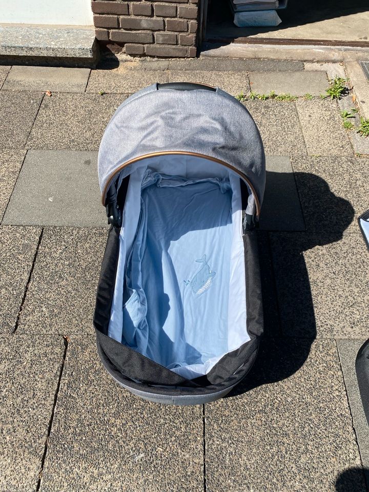 Kinderwagen,Babywagen 3 in 1 in Duisburg