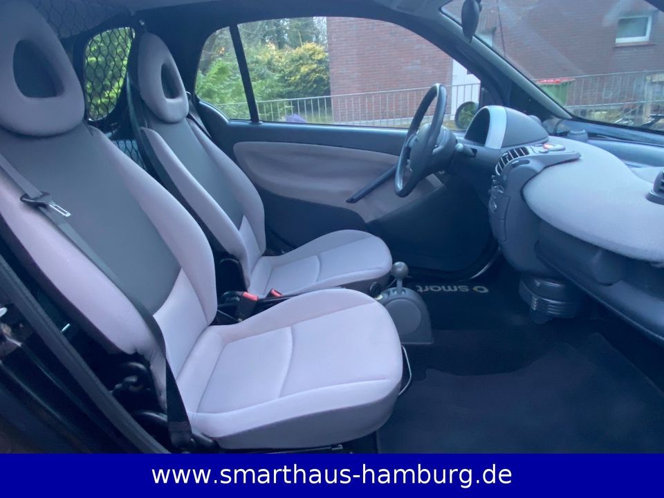 Smart ForTwo Coupé Pure 45kW MB Scheckheft *27tkm* in Hamburg