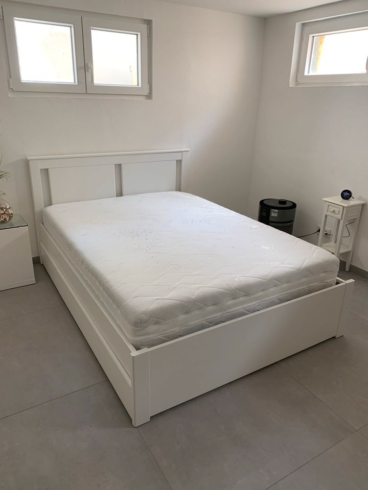 Bett mit Schubladen weiß 140x200 inkl. Matratze Baldiflex in Leverkusen