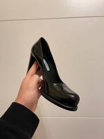Prada Schuh pump schwarz Größe 36 Karton neu 550€ Neupreis Düsseldorf - Stadtmitte Vorschau