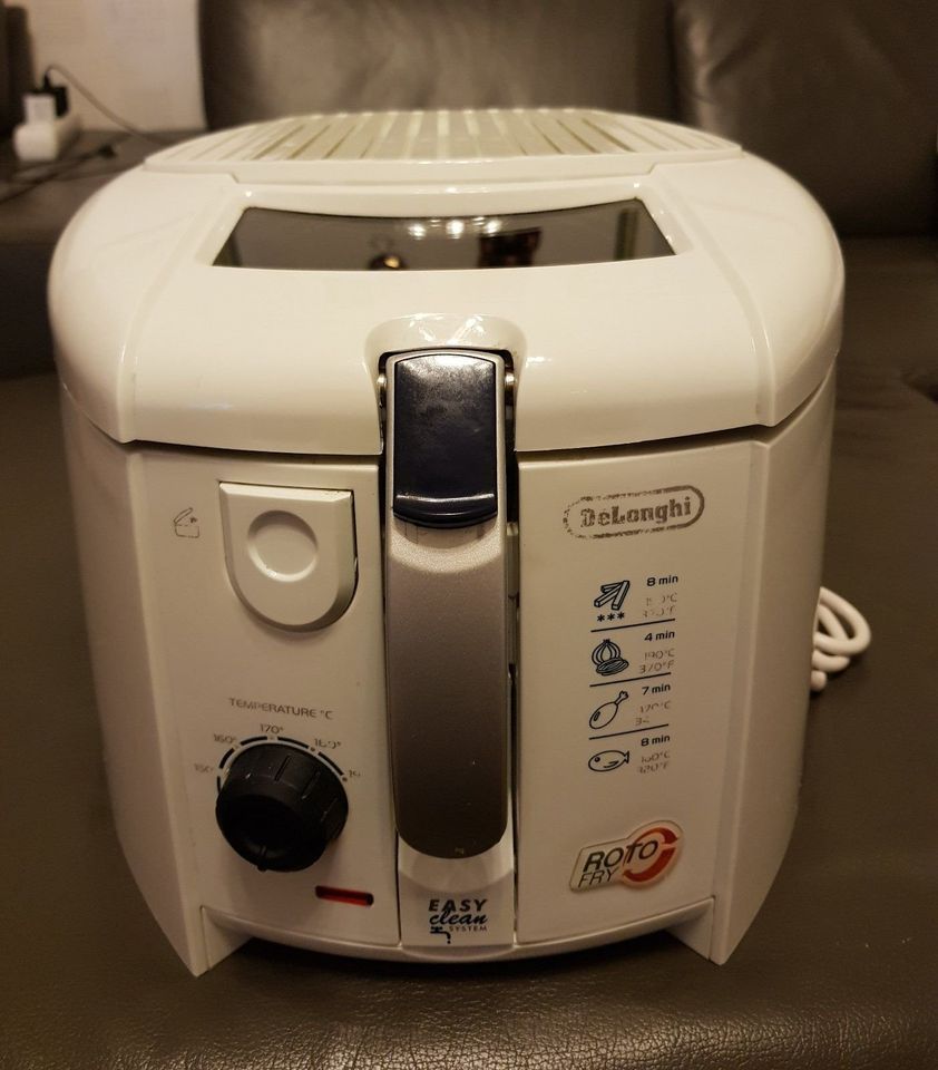 De'Longhi Fritteuse 1800 Watt in Berlin