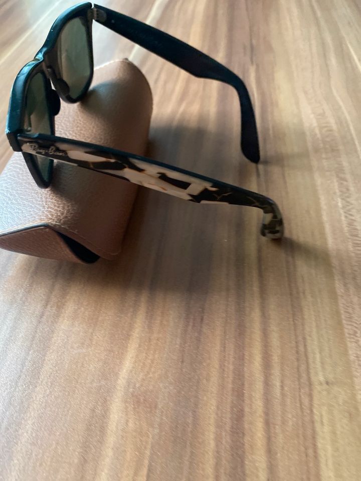 Alte Rayban Sonnenbrille in Perl