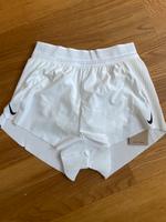 Nike Runningshorts Hamburg-Nord - Hamburg Eppendorf Vorschau