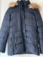 Tommy Hilfiger Daunenjacke schwarz Gr. L Hessen - Bad Camberg Vorschau