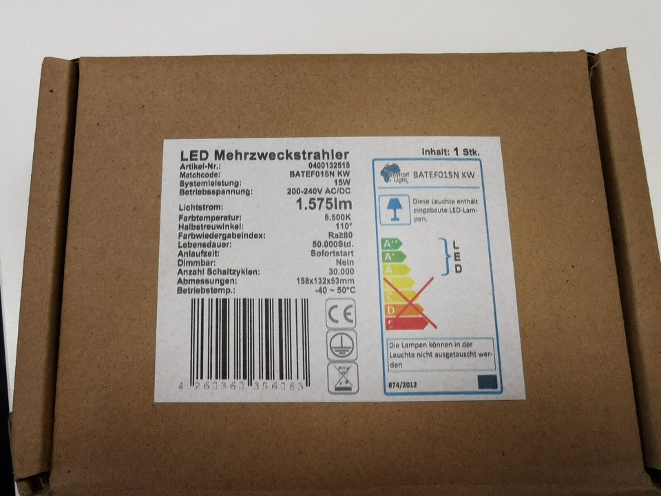 LED Strahler IP65 für den Ausseneinsatz 15W - Industriequalität in Moosburg a.d. Isar