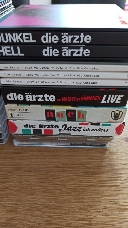 Die Ärzte CD Farin Urlaub Bela B Rod Konvolut Sammlung DVD in Berlin