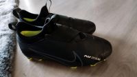 Fußball Schuhe Nike Air Zoom gr.35,5 Nordrhein-Westfalen - Bocholt Vorschau