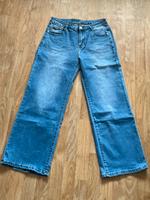 sehr gut erhaltene Jeanshose zu verkaufen Nordvorpommern - Landkreis - Ribnitz-Damgarten Vorschau
