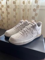 Nike Air Force 1 Low Reflective Light Bone - US 9/EUR 42,5 - Neu Baden-Württemberg - Salach Vorschau