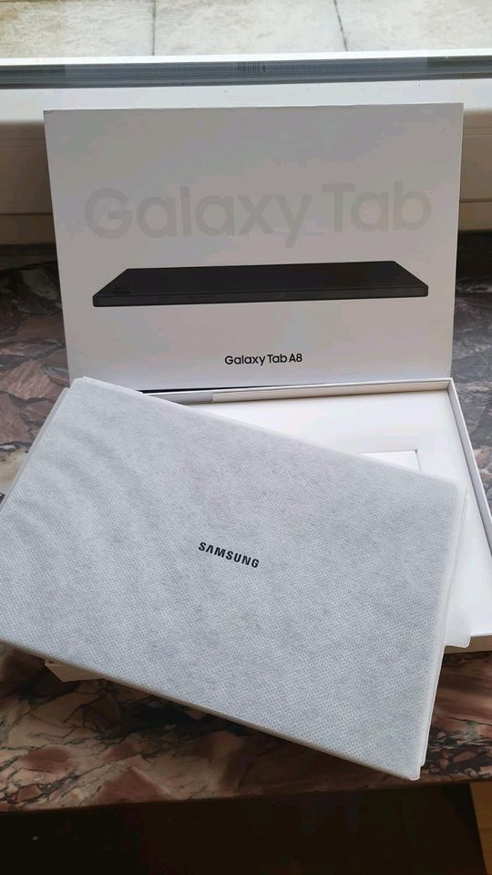 Galaxy Tab A8 neu in Melle