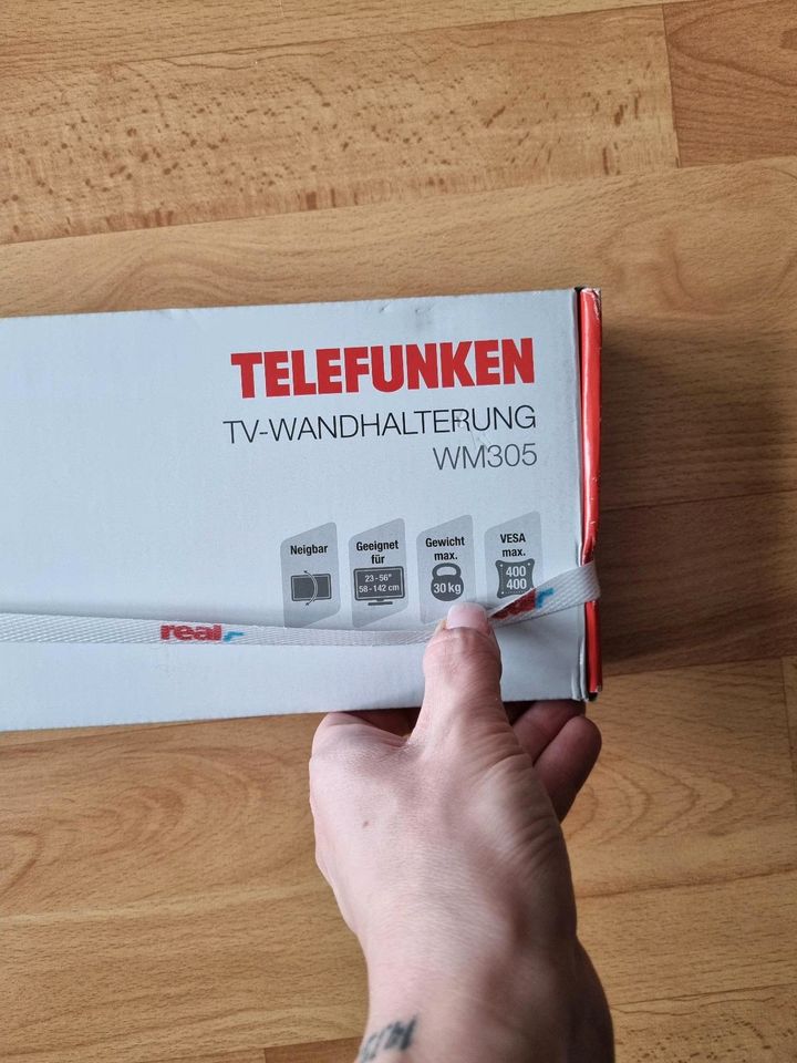 TV Wandhalterung/Telefunken in Langenhagen