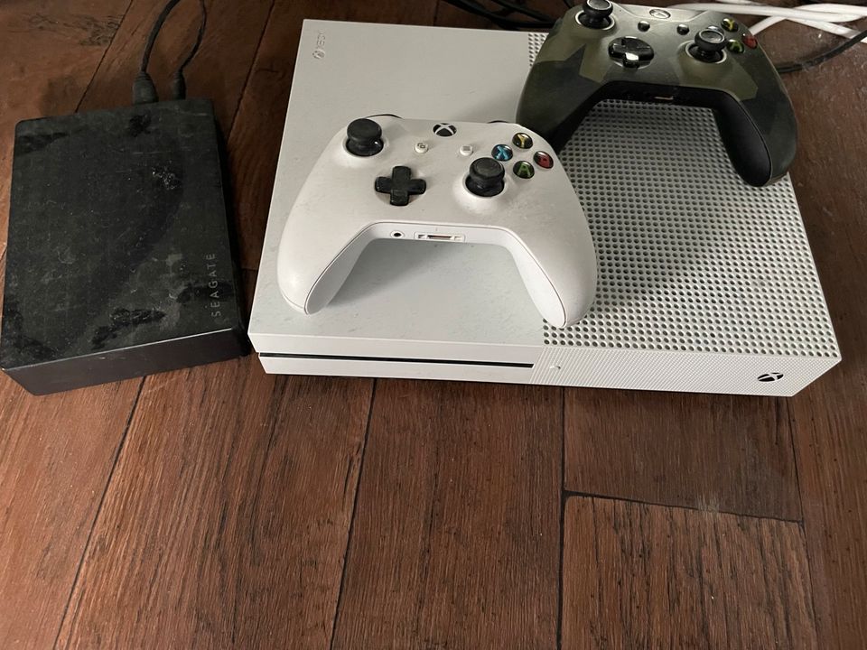 Xbox one s in Wittmund