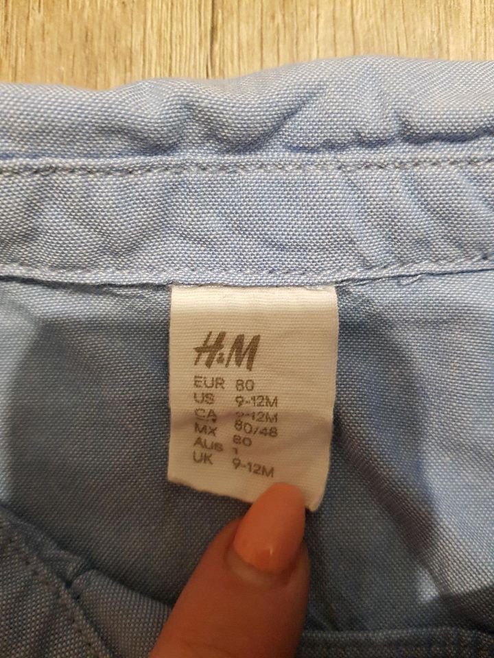 H&M Hemd blau Gr. 80 in Friesenheim