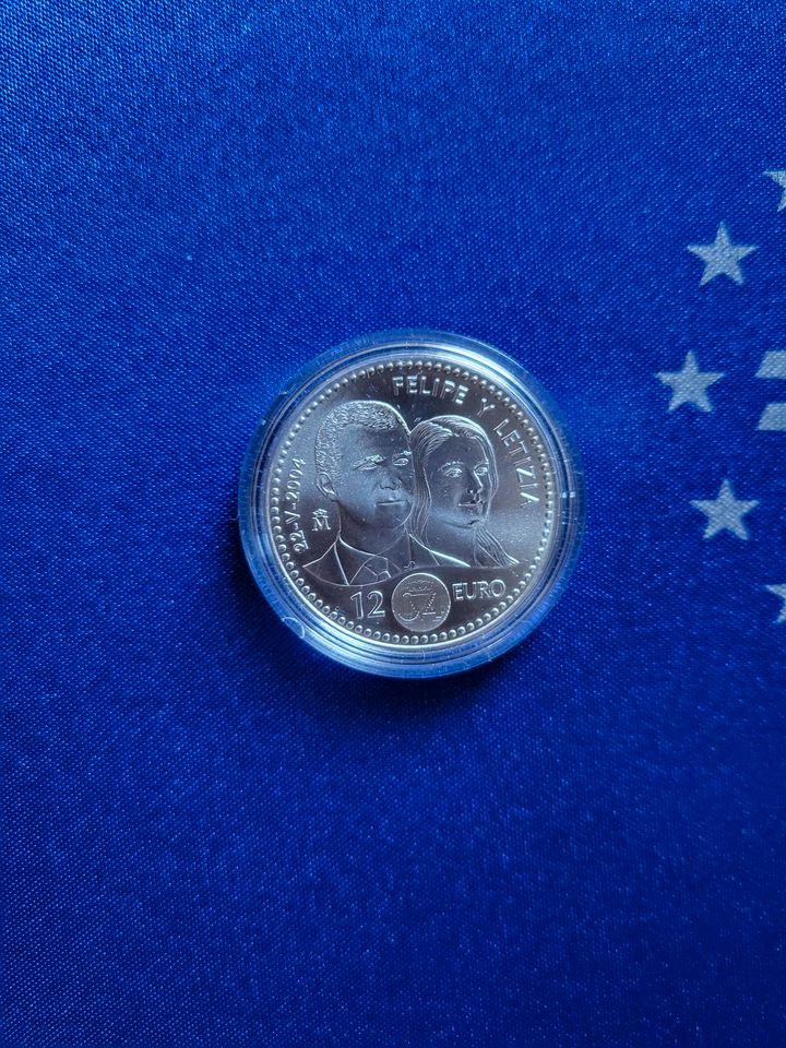 Seltene 12 € Münze aus Spanien in Hilchenbach