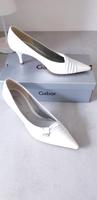 Gabor Pumps, Leder, weiß, Neu, Brautschuh , bequem Schleswig-Holstein - Flensburg Vorschau