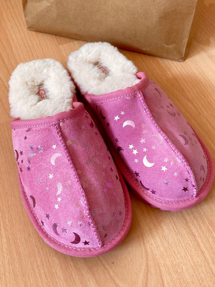 Ugg Hausschuhe Gr.36 Pink Neu in Dortmund