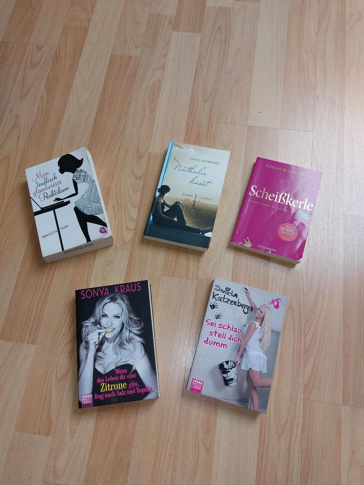 5 Bücher 3 € Frauenromane in Schwetzingen