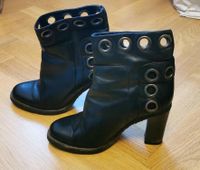 Strenesse Stiefeletten schwarz Gr. 37 Leder Neuhausen-Nymphenburg - Neuhausen Vorschau