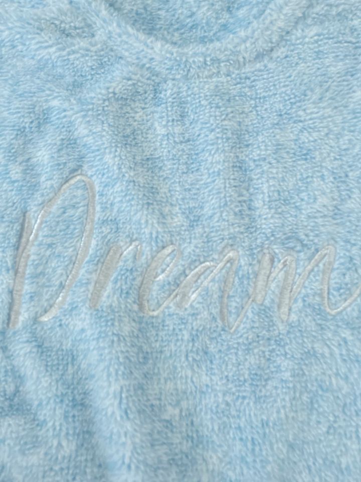 Hunkemöller Kuschel Pullover Dream Gr.M hellblau neuwertig in Flensburg