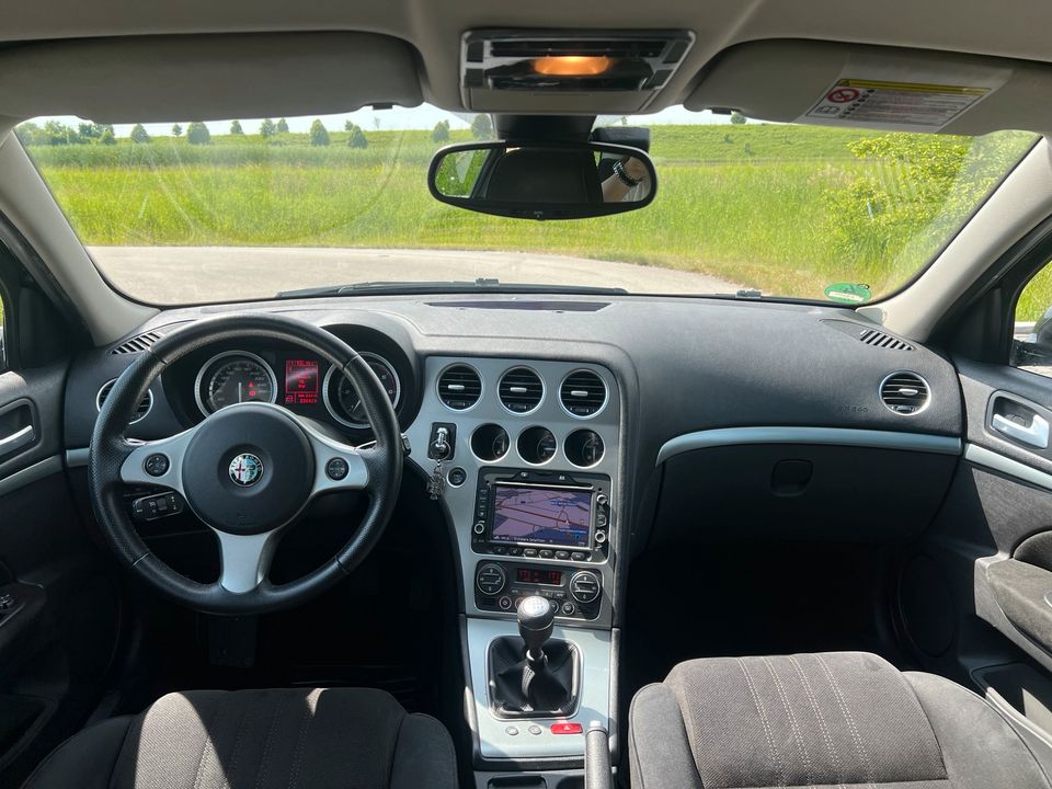 Alfa Romeo 159 2.0 JTDM in Augsburg