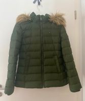 dunkelgrüne Winterjacke Tommy Hilfiger/ Winterjacke grün Hessen - Eichenzell Vorschau