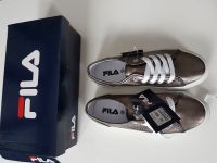 NEU Fila Sneaker, Halbschuhe Gr.38 silber-weiss /glitzer hellgrau Lübeck - St. Gertrud Vorschau