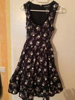Kleid Petticoat mit skulls und Tüll vol Gothicans gr.S neuwertig Sachsen - Crimmitschau Vorschau
