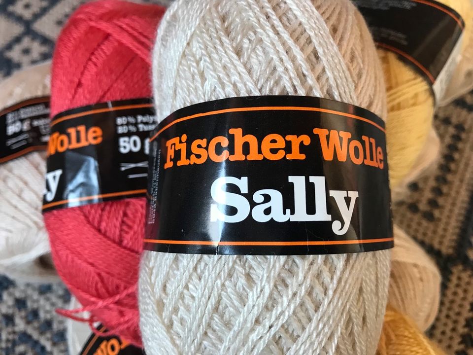 10x Fischer Wolle Sally mit Tussahseide je 50g in beige/gelb/rot in Berlin  - Reinickendorf | Basteln, Handarbeiten und Kunsthandwerk | eBay  Kleinanzeigen ist jetzt Kleinanzeigen