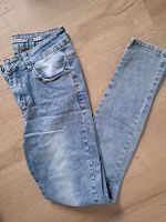 Highwaist Jeans 36 S Damen Hose Niedersachsen - Nordstemmen Vorschau