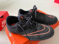 Nike Fußball Schuh 37,5 mit nagelneuer Sohle Niedersachsen - Neustadt am Rübenberge Vorschau