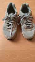 Nike Venture Sneaker Turnschuhe Gr. 40.5 Wiesbaden - Erbenheim Vorschau