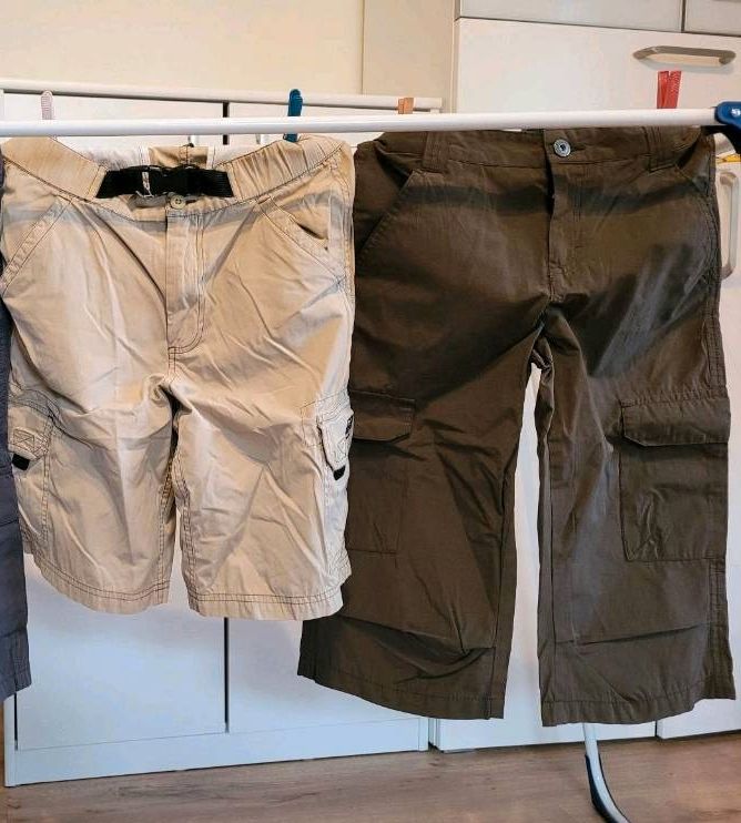 2 Bermuda  braun beige GR 140 Paket Shorts kurze Hose in Effeltrich