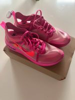 Nike Zoom Fly Pink Off White EU45.5 US11.5 Neu mit Karton Travis Hessen - Hochheim am Main Vorschau