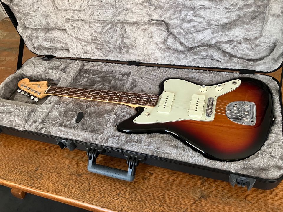 Fender 2017 American Professional Jazzmaster in Frankfurt am Main