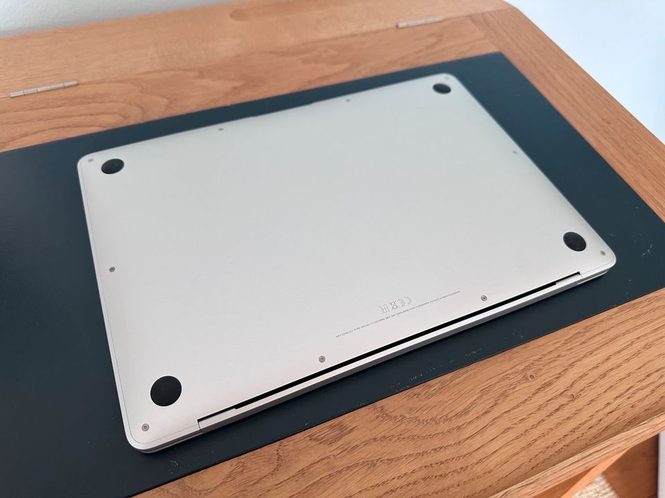 MacBook Air Juli 2019 256 GB in sehr gutem Zustand in Bonn