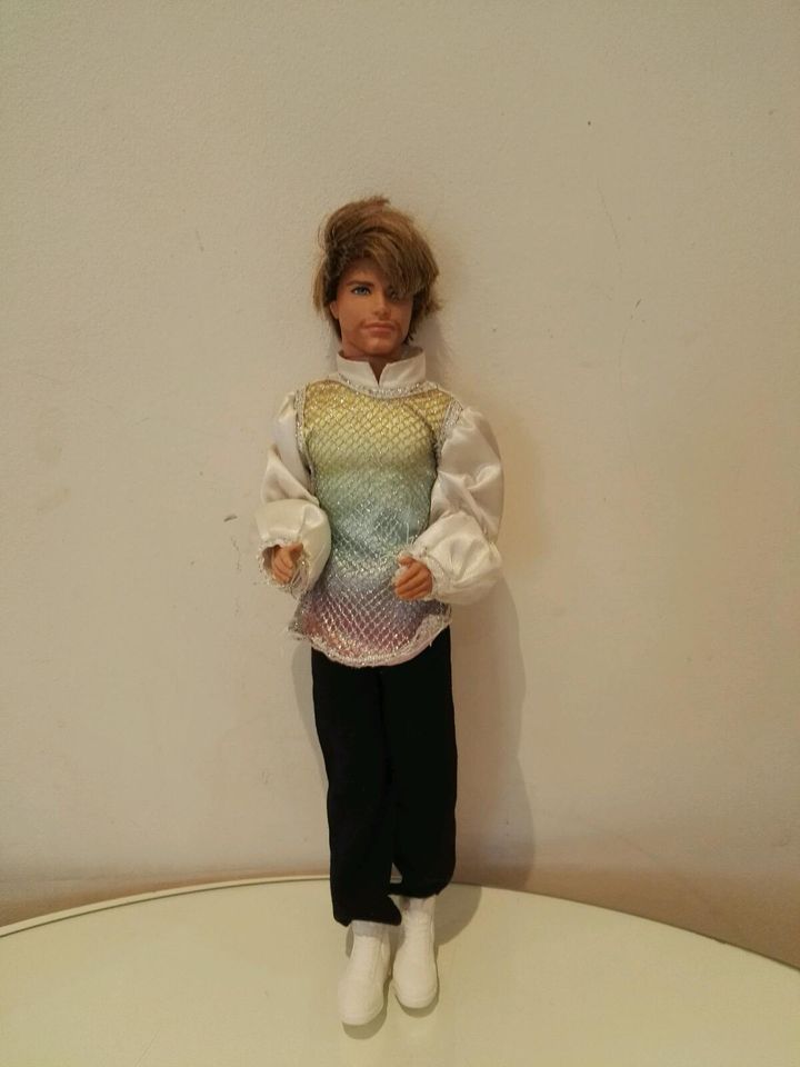 Barbie Puppe Ken Prinz in Hamburg
