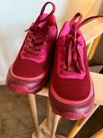 Rocktrail Damenschuhe ungetragen Gr. 39 Sneaker Essen - Essen-Borbeck Vorschau