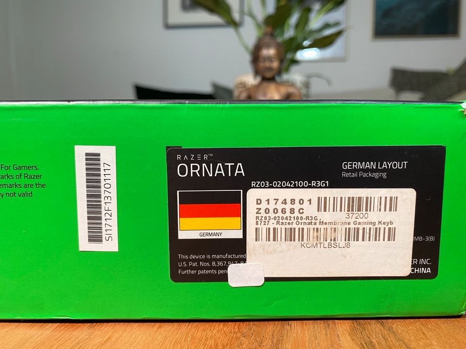 Razer Ornata Chroma RZ03-0204 QWERTZ RGB Gaming-Tastatur in Hamburg