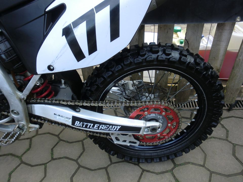 Yamaha YZF YZ -F 250 Modell 2008-Finanzierung-keine KXF RMZ CRF in Nordhausen